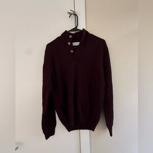 Men’s Wool knit sweater; Maroon, Size Medium, with light color and buttons
